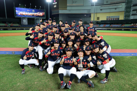 A Day In The Life Of A Sports Photographer At The World Collegiate Baseball Championship Final Featuring The Canon EOS R1 & EOS R5 Mark II